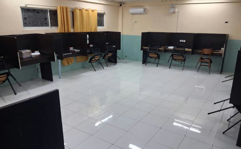 Bilik kelas 1:1 di HANA Academy